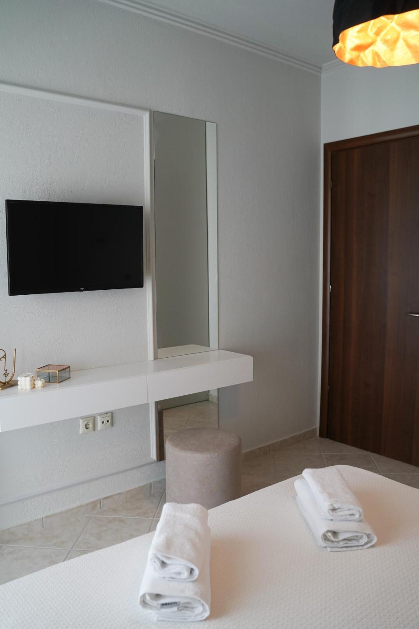 Grand View Suites Meteora Kalampáka Ngoại thất bức ảnh